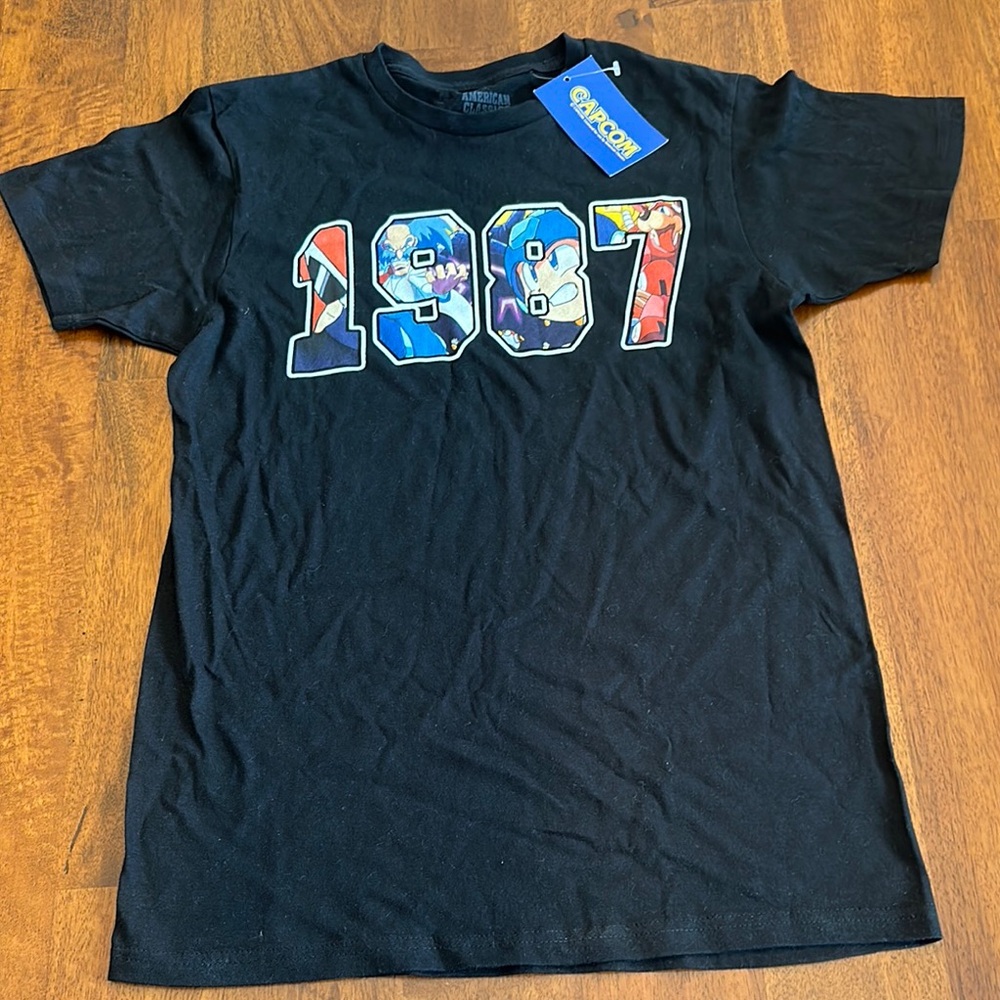 1987 Capcom Mega Man Black Graphic T-Shirt size small